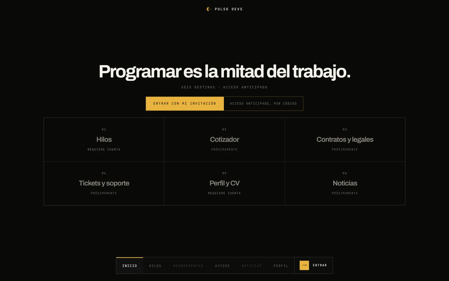 Inicio de Pulso Devs con el titular, la entrada por invitación y las seis secciones, cuatro todavía por abrir